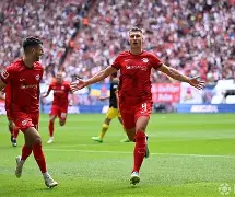 包含尤文图斯主帅谈战术调整，力求更好的表现的词条