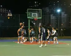 紧张氛围笼罩，球队迎战重要比赛要以冷静面对